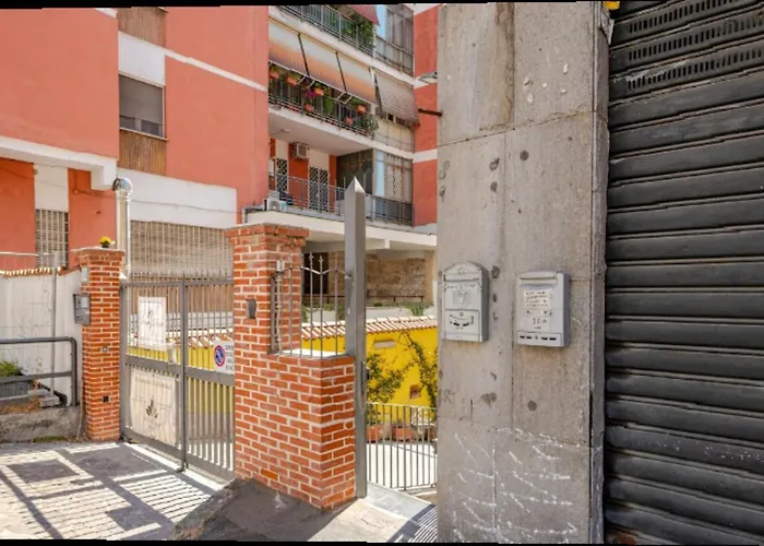 Secret Casa Bovari Metro B1 Conca D'Oro